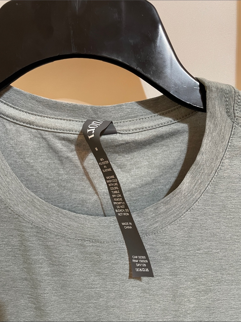 Vuori Strato Short Sleeve Crew Tee - Picture 2 of 4